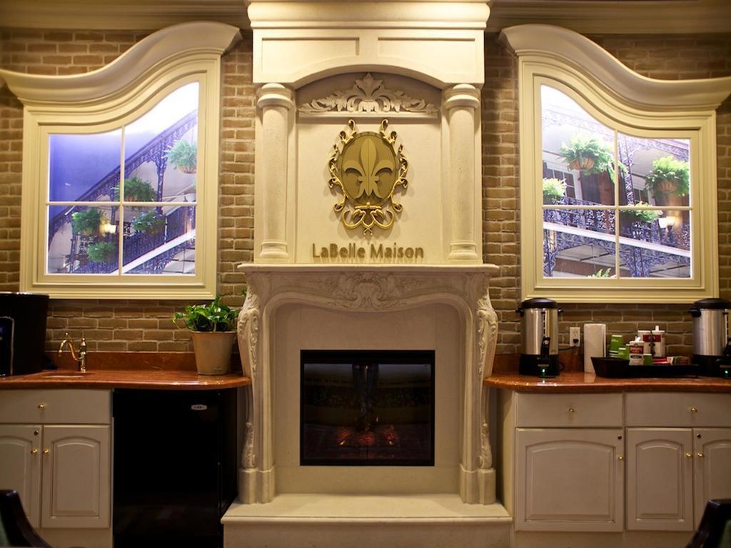 Club Wyndham La Belle Maison New Orleans Exterior photo
