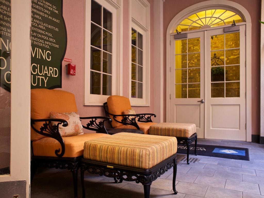 Club Wyndham La Belle Maison New Orleans Exterior photo