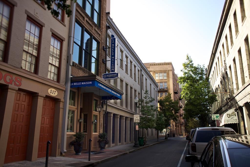 Club Wyndham La Belle Maison New Orleans Exterior photo